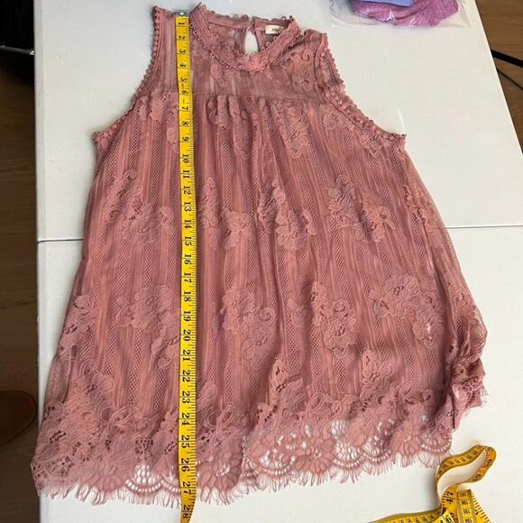 Paper Tee Women's Size Large Sleeveless Top Blouse Lace Lavender Lace 95% Polyam - Picture 8 of 8